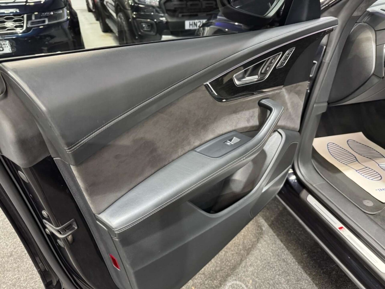 Used Audi Q8 2019 for sale - 76642998: Photo 41