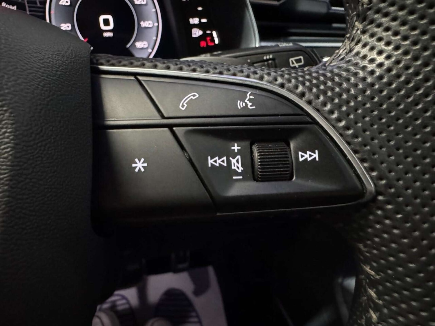 Used Audi Q8 2019 for sale - 76642998: Photo 72