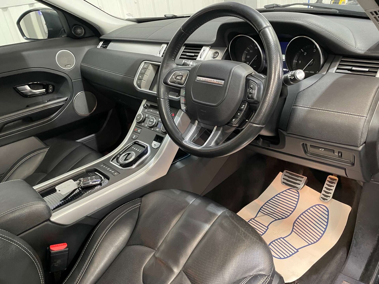 Used Land Rover Range Rover Evoque 2015 for sale - 76830154: Photo 32