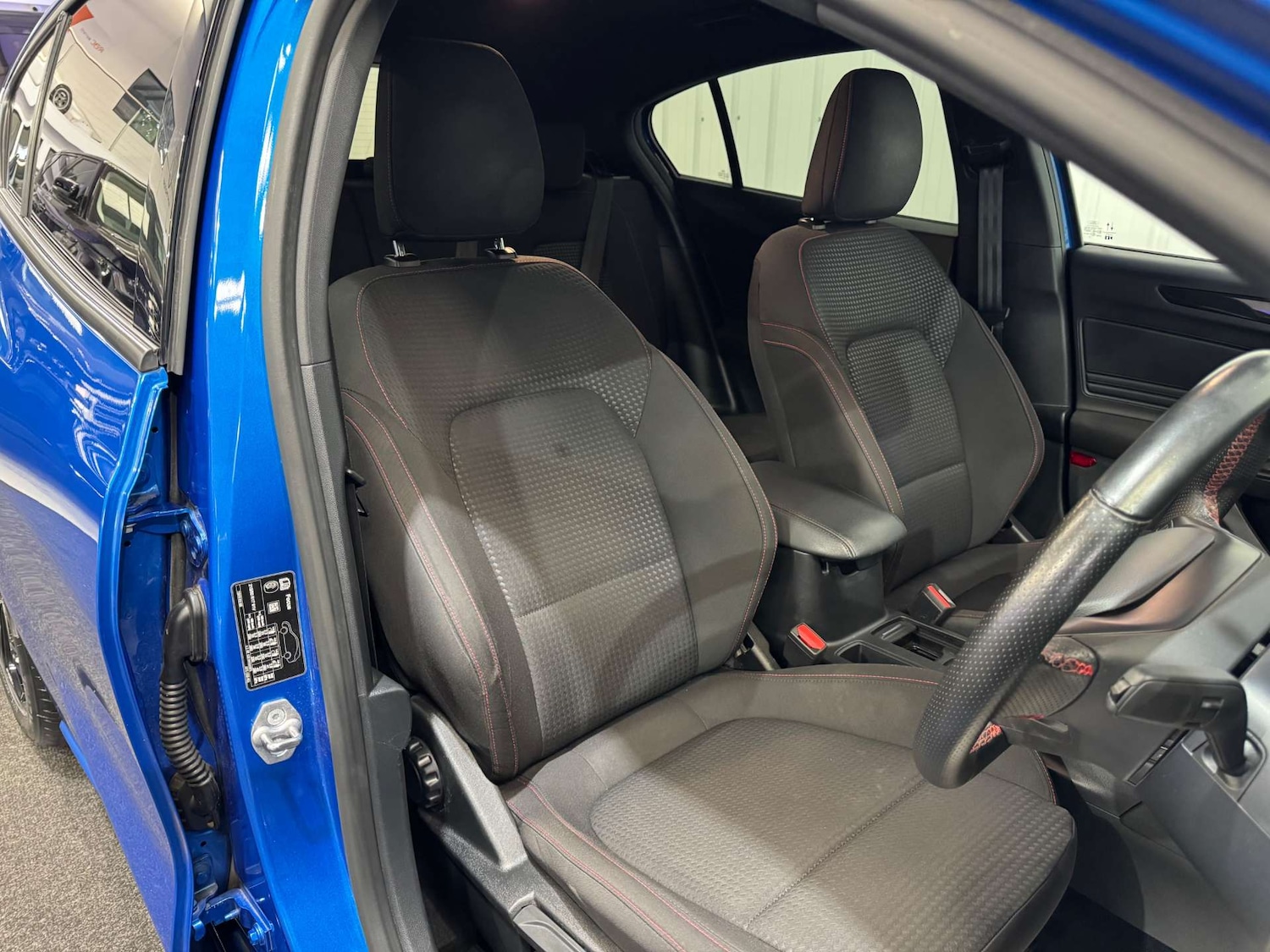 Used Ford Focus 2021 for sale - 76278633: Photo 30