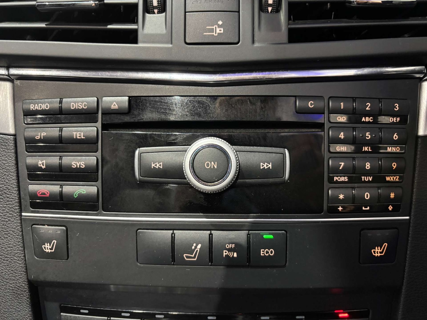 Used Mercedes-Benz E Class 2012 for sale - 76429338: Photo 47