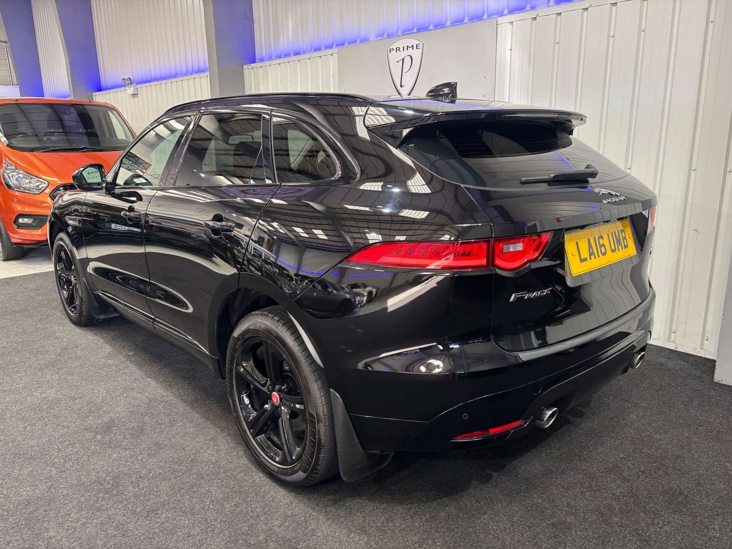 Used Jaguar F-Pace 2016 for sale - 76278616: Photo 11