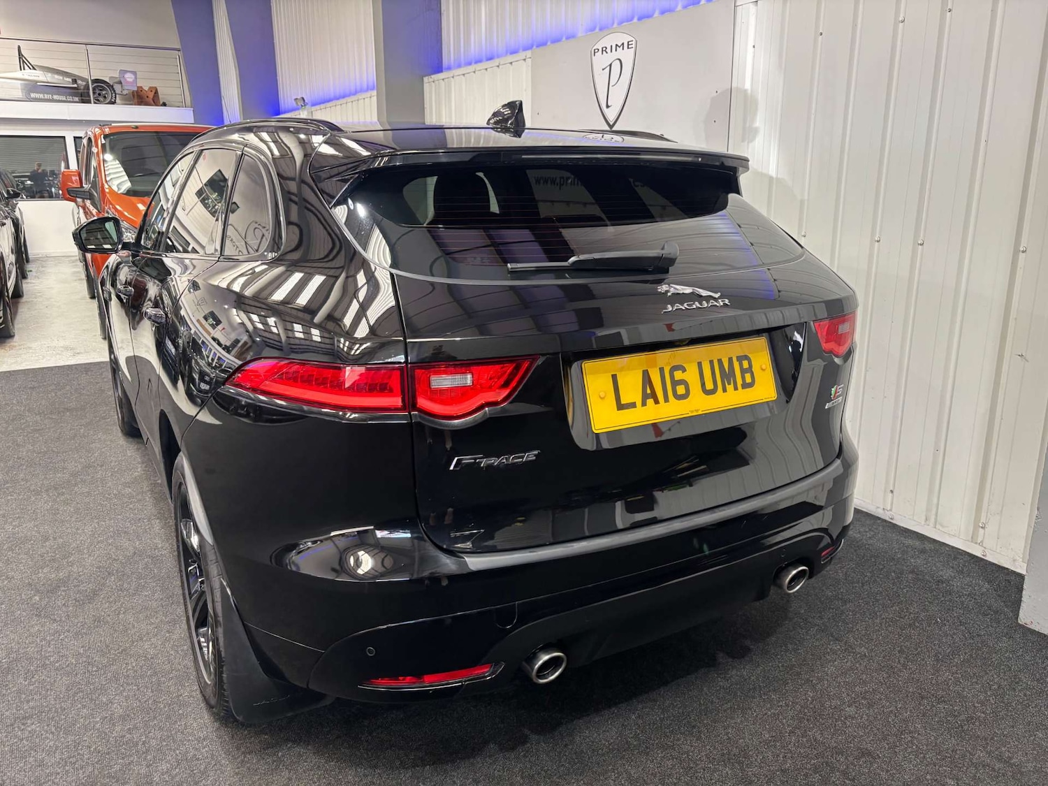 Used Jaguar F-Pace 2016 for sale - 76278616: Photo 13
