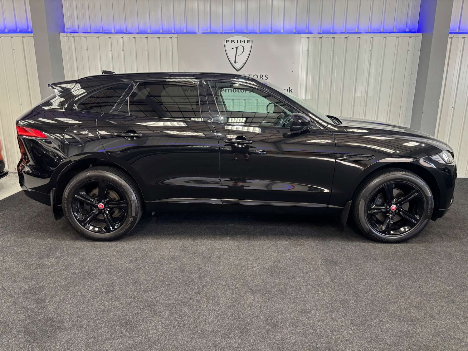 Used Jaguar F-Pace 2016 for sale - 76278616: Photo 18