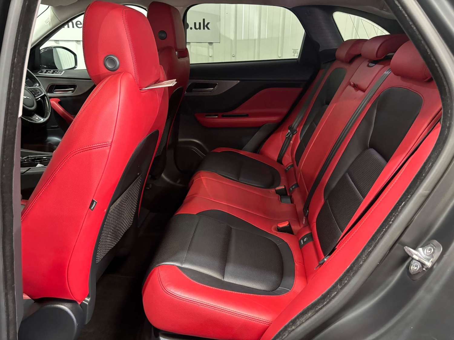 Used Jaguar F-Pace 2016 for sale - 76278616: Photo 39