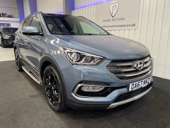 Used Hyundai Santa Fe 2017 for sale - 75641906: Photo