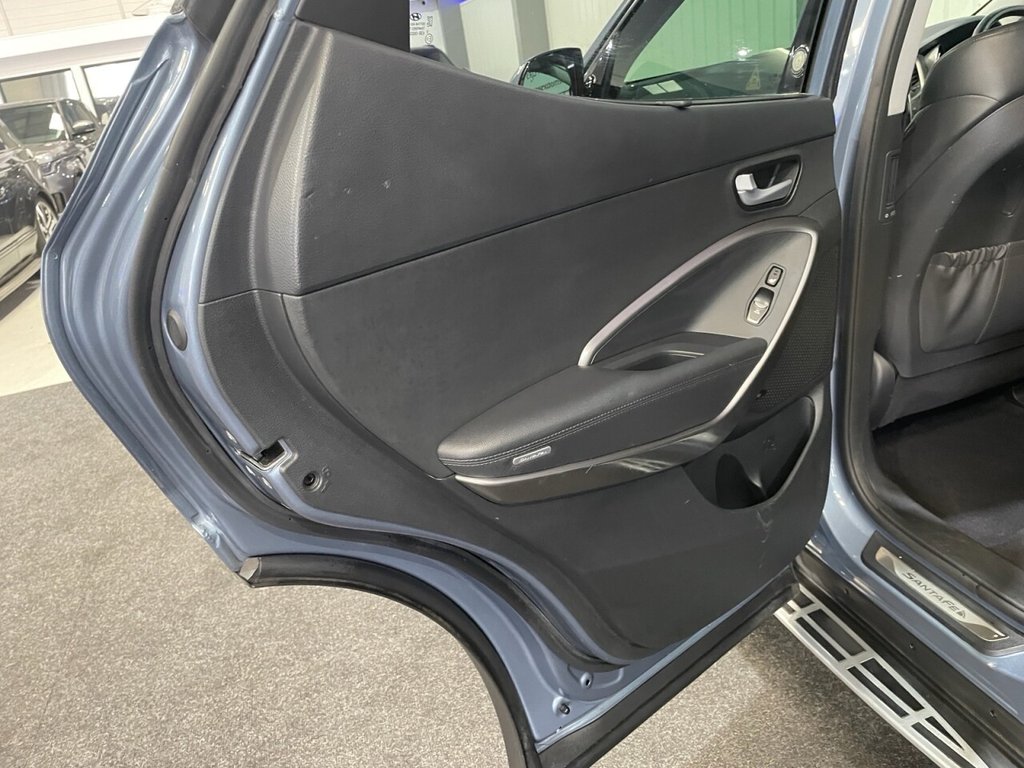 Vehicle 33