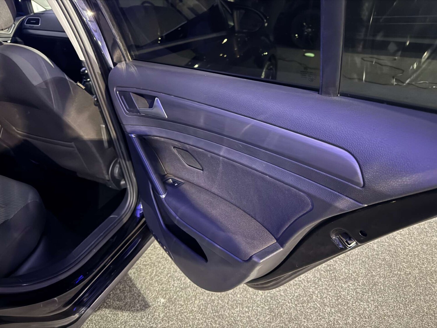 Used Volkswagen Golf 2017 for sale - 77193217: Photo 46