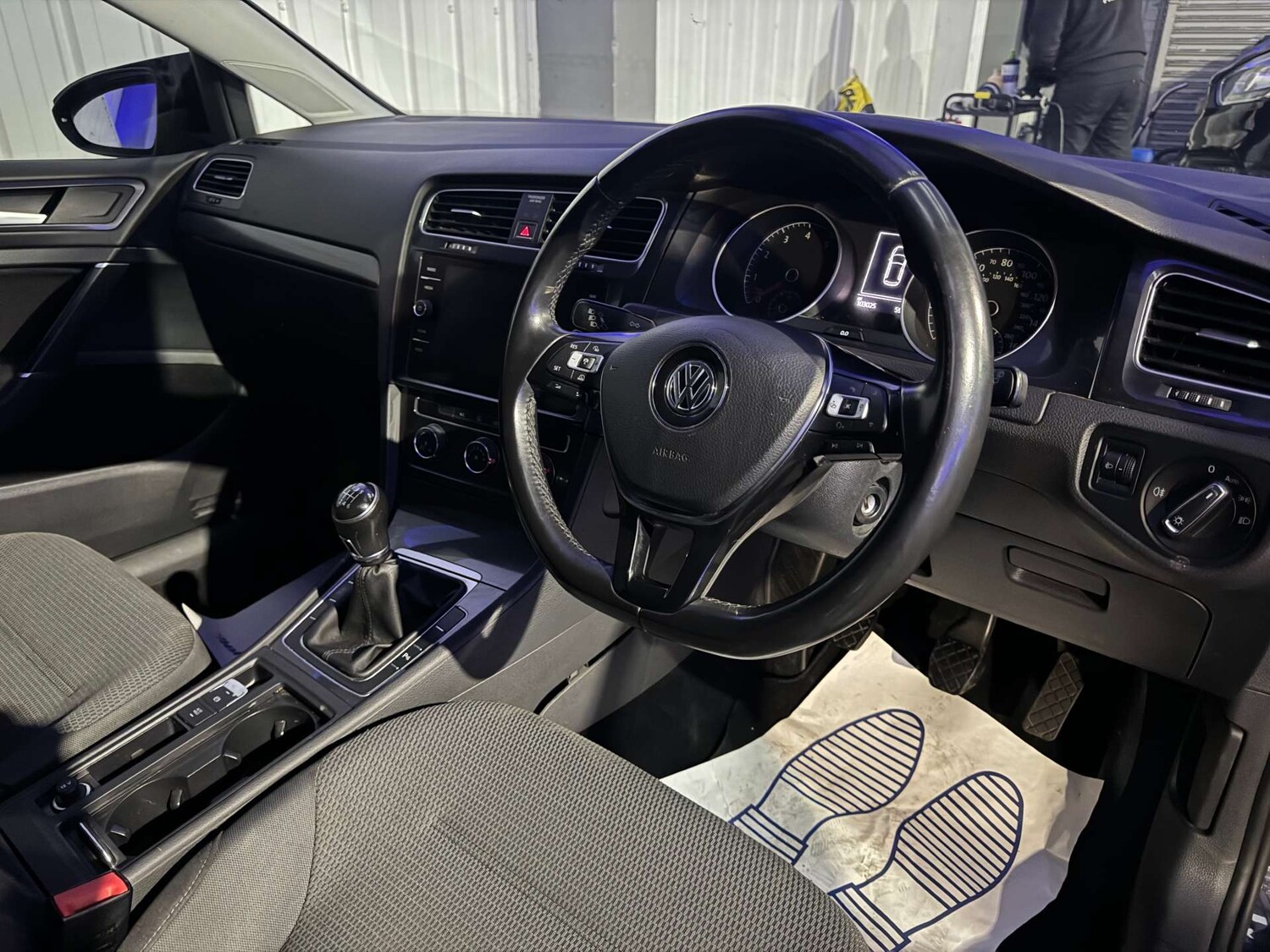 Used Volkswagen Golf 2017 for sale - 77193217: Photo 48