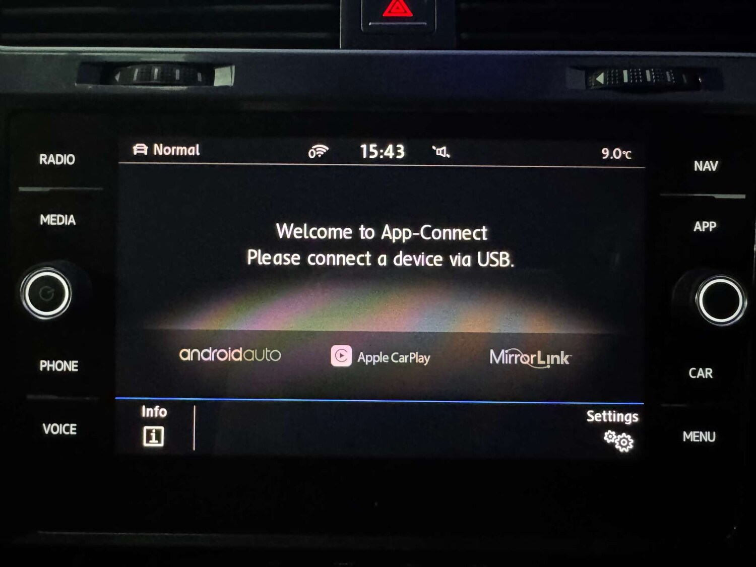 Used Volkswagen Golf 2017 for sale - 77193217: Photo 58