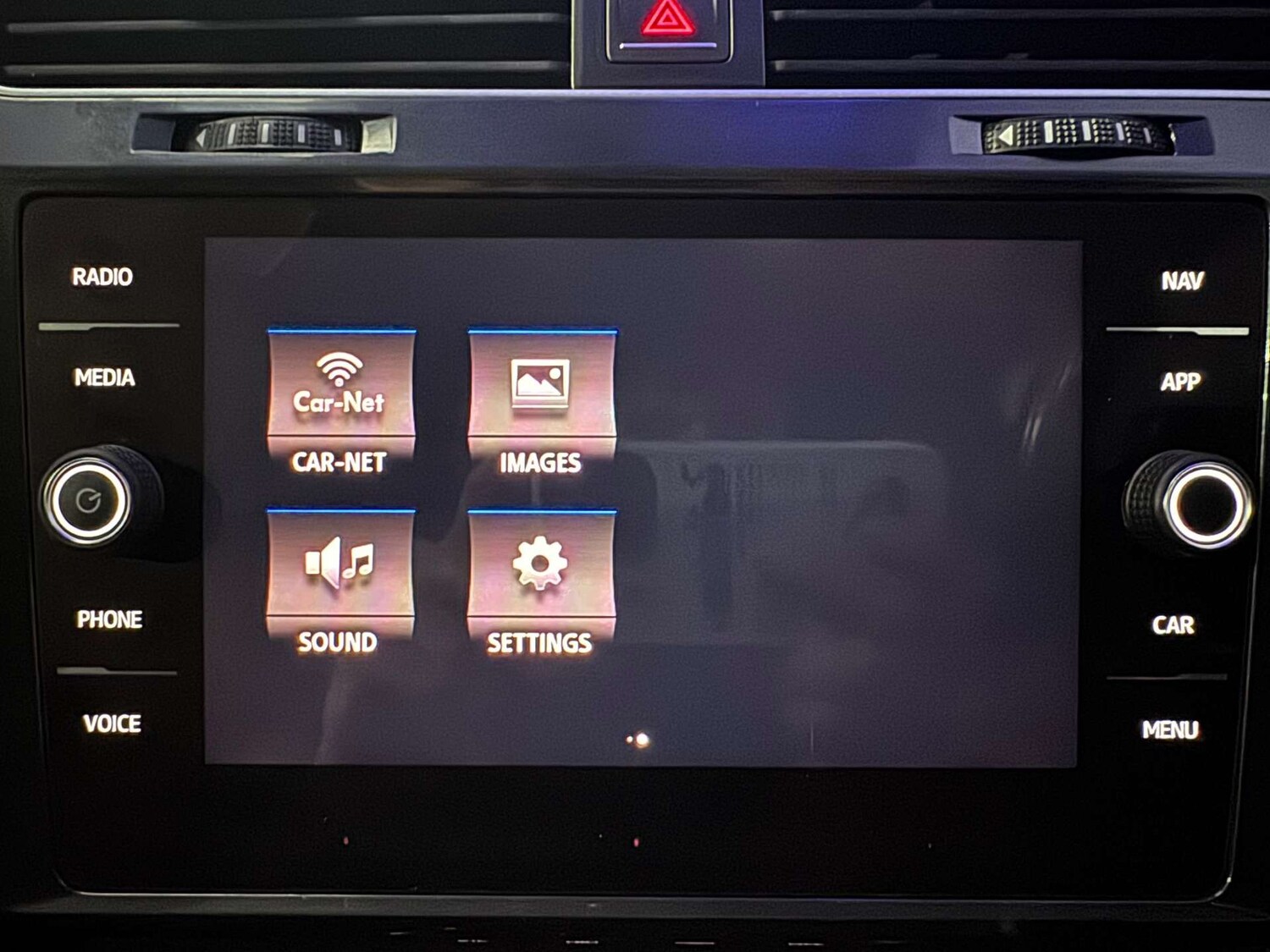 Used Volkswagen Golf 2017 for sale - 77193217: Photo 60