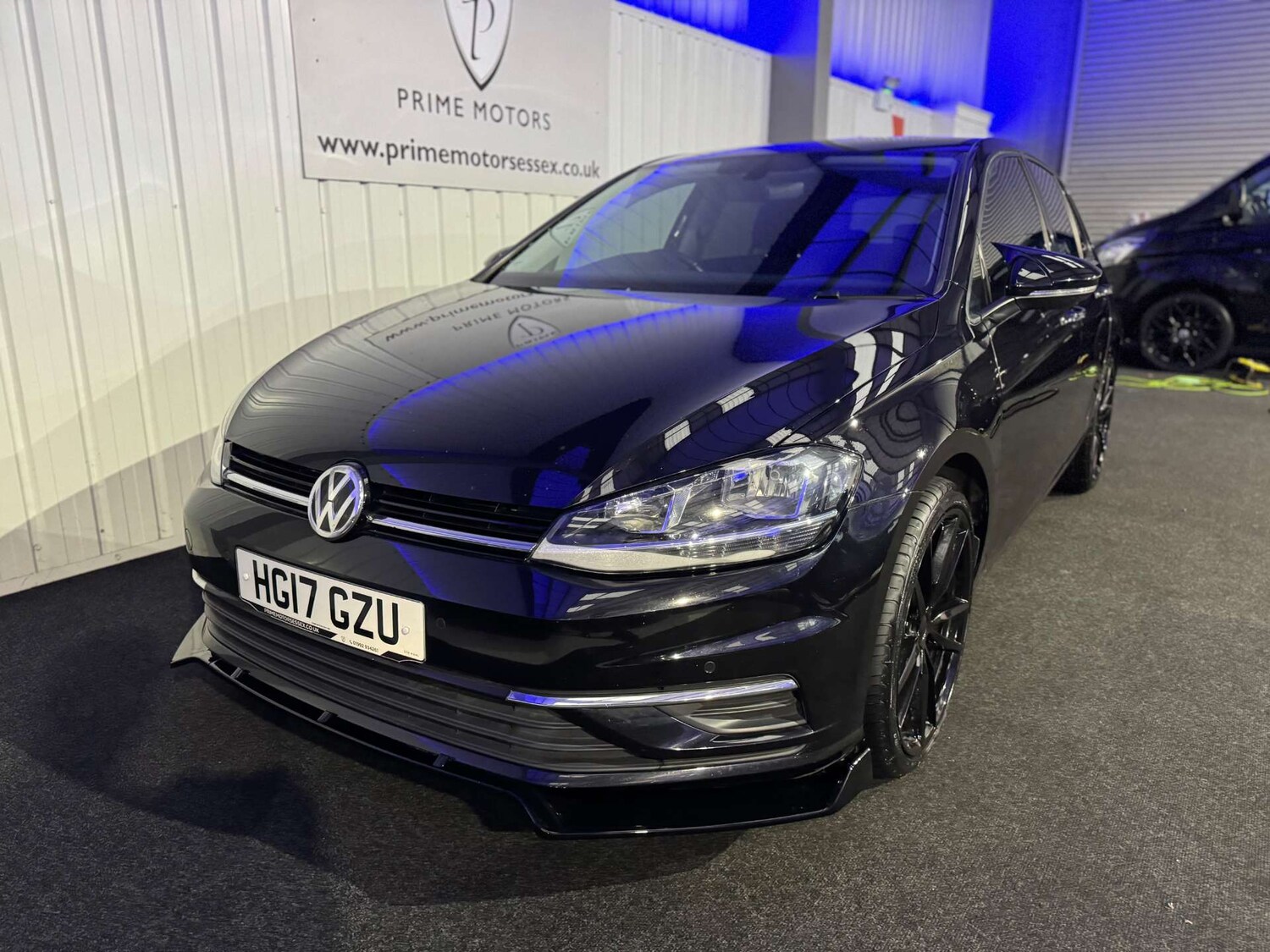 Used Volkswagen Golf 2017 for sale - 77193217: Photo 8