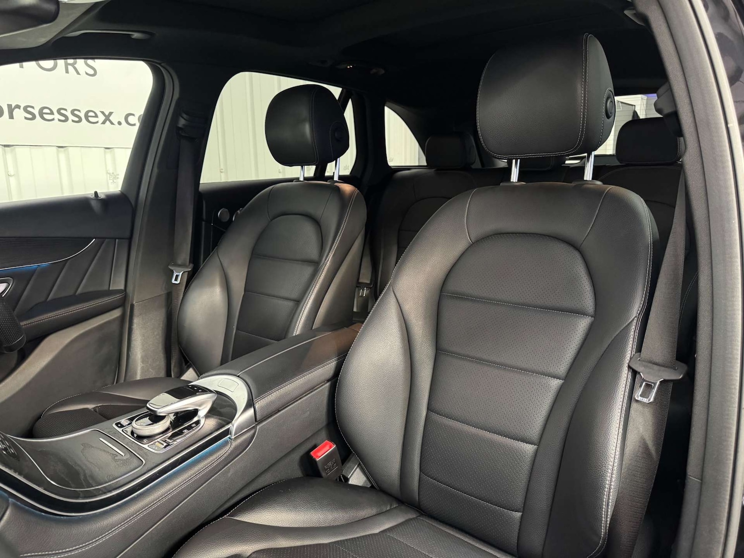 Used Mercedes-Benz GLC 2018 for sale - 77734991: Photo 32