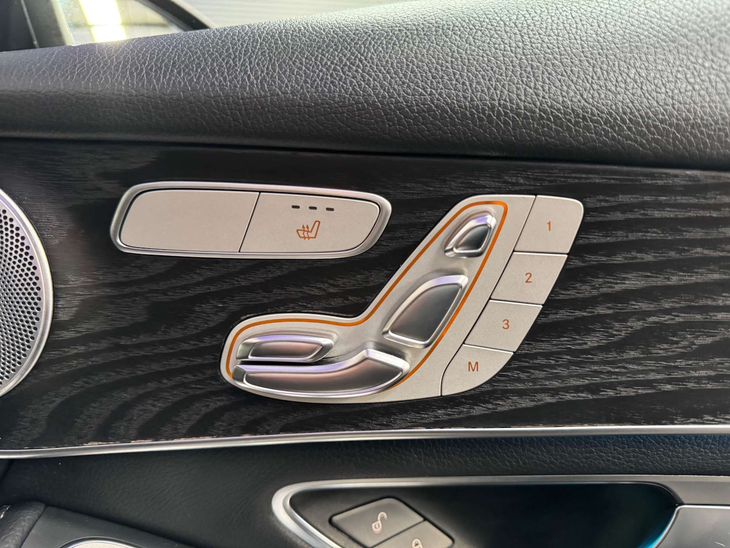 Used Mercedes-Benz GLC 2018 for sale - 77734991: Photo 52