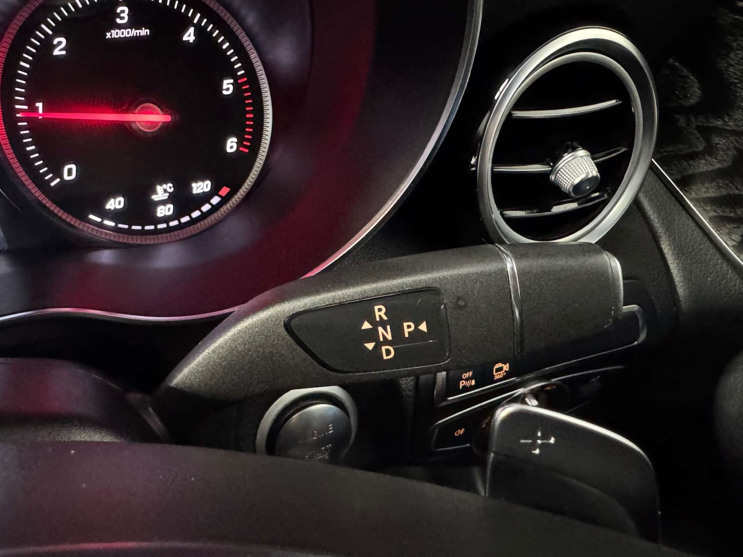 Used Mercedes-Benz GLC 2018 for sale - 77734991: Photo 73