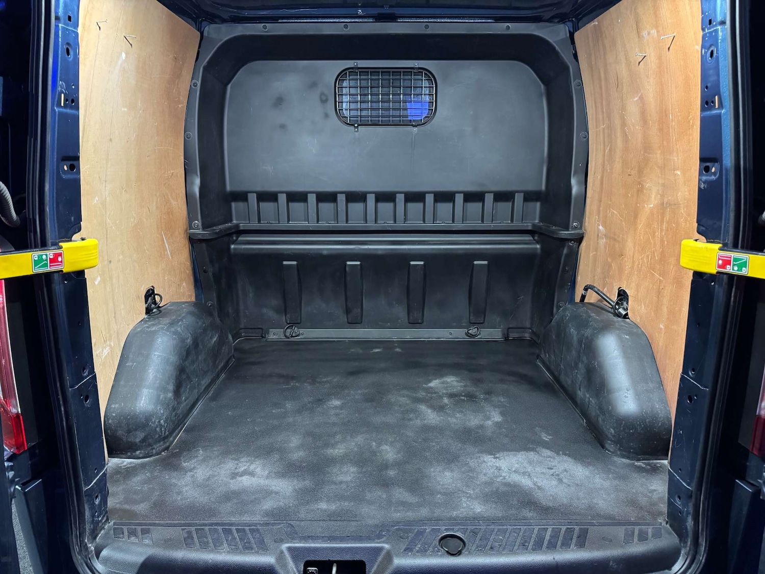 Used Ford Transit Custom 2021 for sale - 77168093: Photo 18