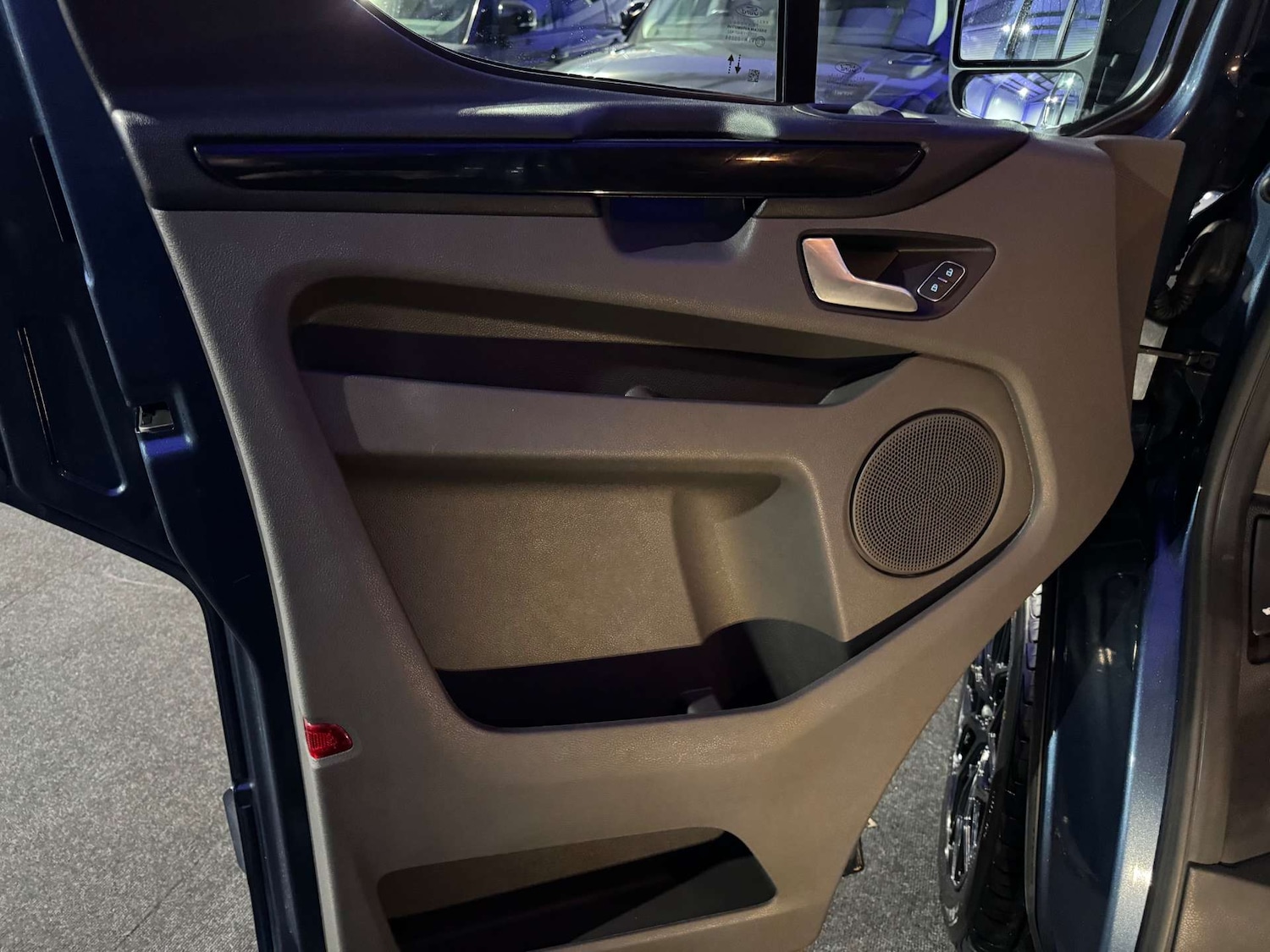 Used Ford Transit Custom 2021 for sale - 77168093: Photo 33