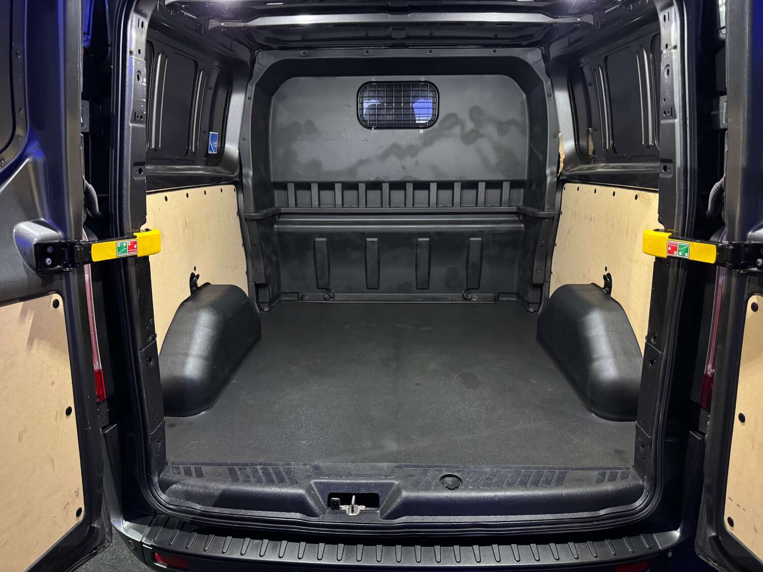 Used Ford Transit Custom 2020 for sale - 76507196: Photo 19