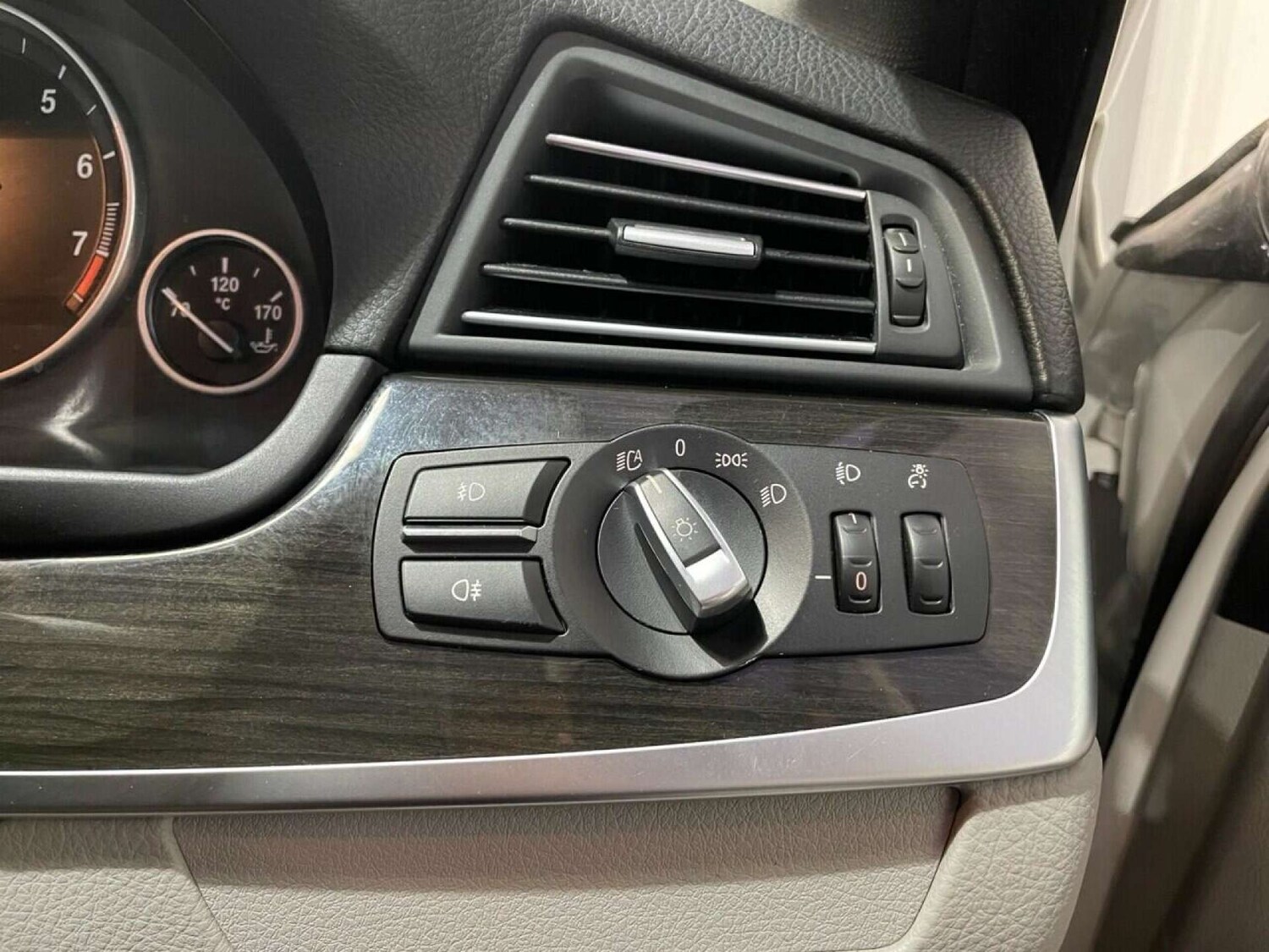 Vehicle 36
