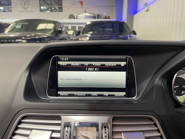 Used Mercedes-Benz E Class 2014 for sale - 76278632: Photo 30