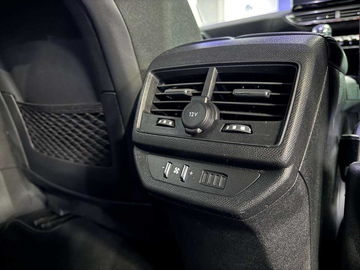 Used Peugeot 5008 2022 for sale - 77897115: Photo 37