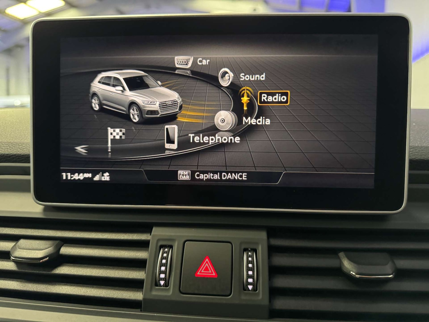 Used Audi Q5 2018 for sale - 77778139: Photo 55