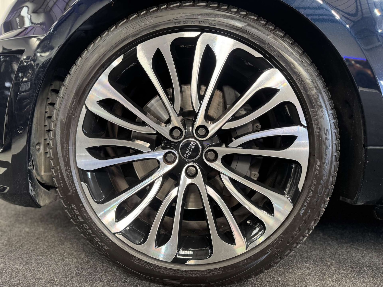 Used Land Rover Range Rover Sport 2015 for sale - 77735004: Photo 28