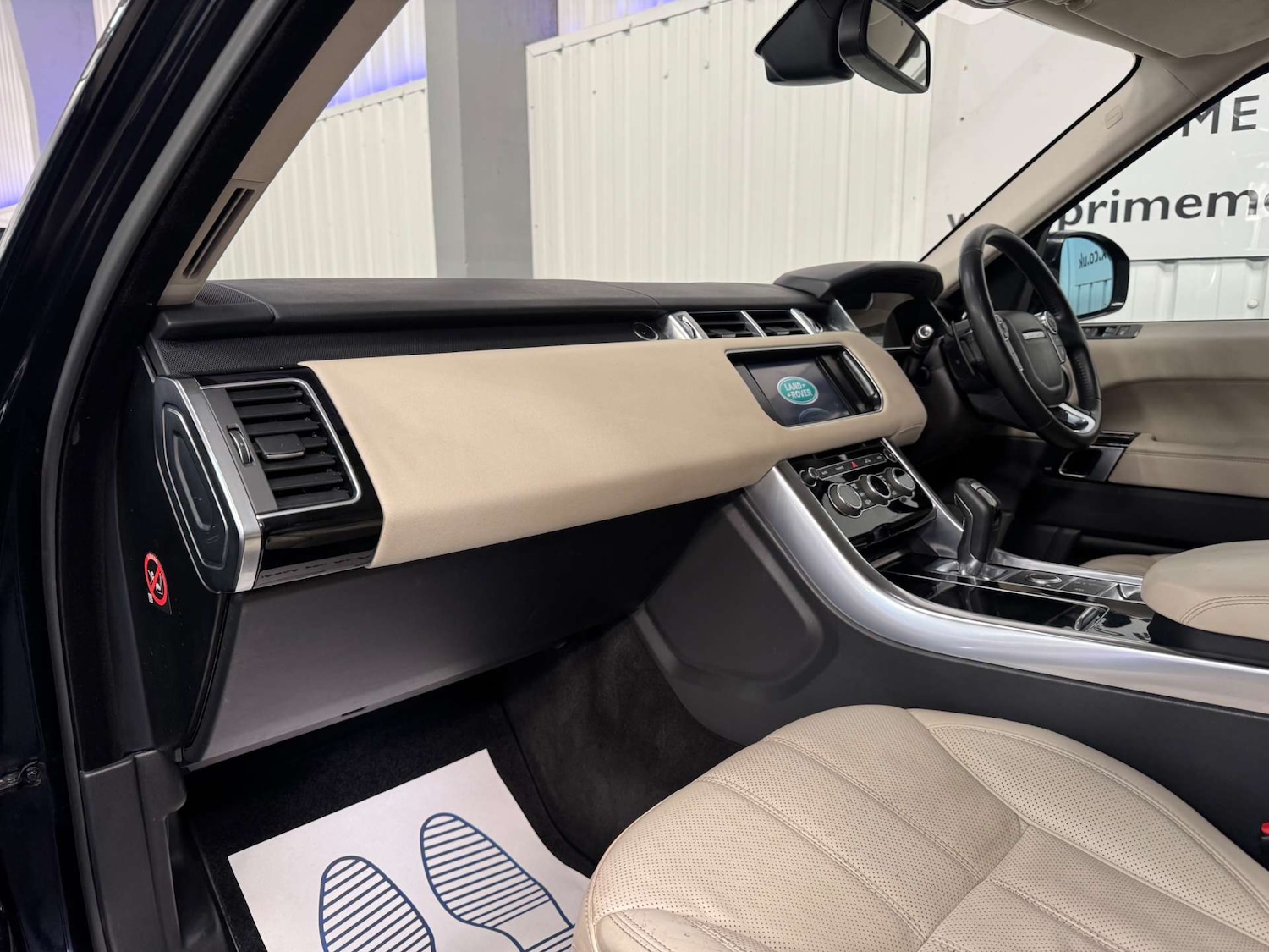 Used Land Rover Range Rover Sport 2015 for sale - 77735004: Photo 32