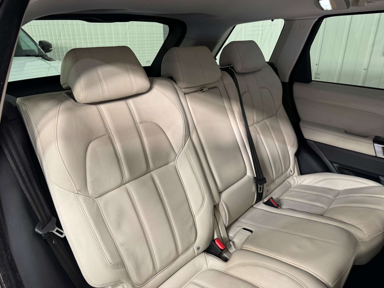 Used Land Rover Range Rover Sport 2015 for sale - 77735004: Photo 45