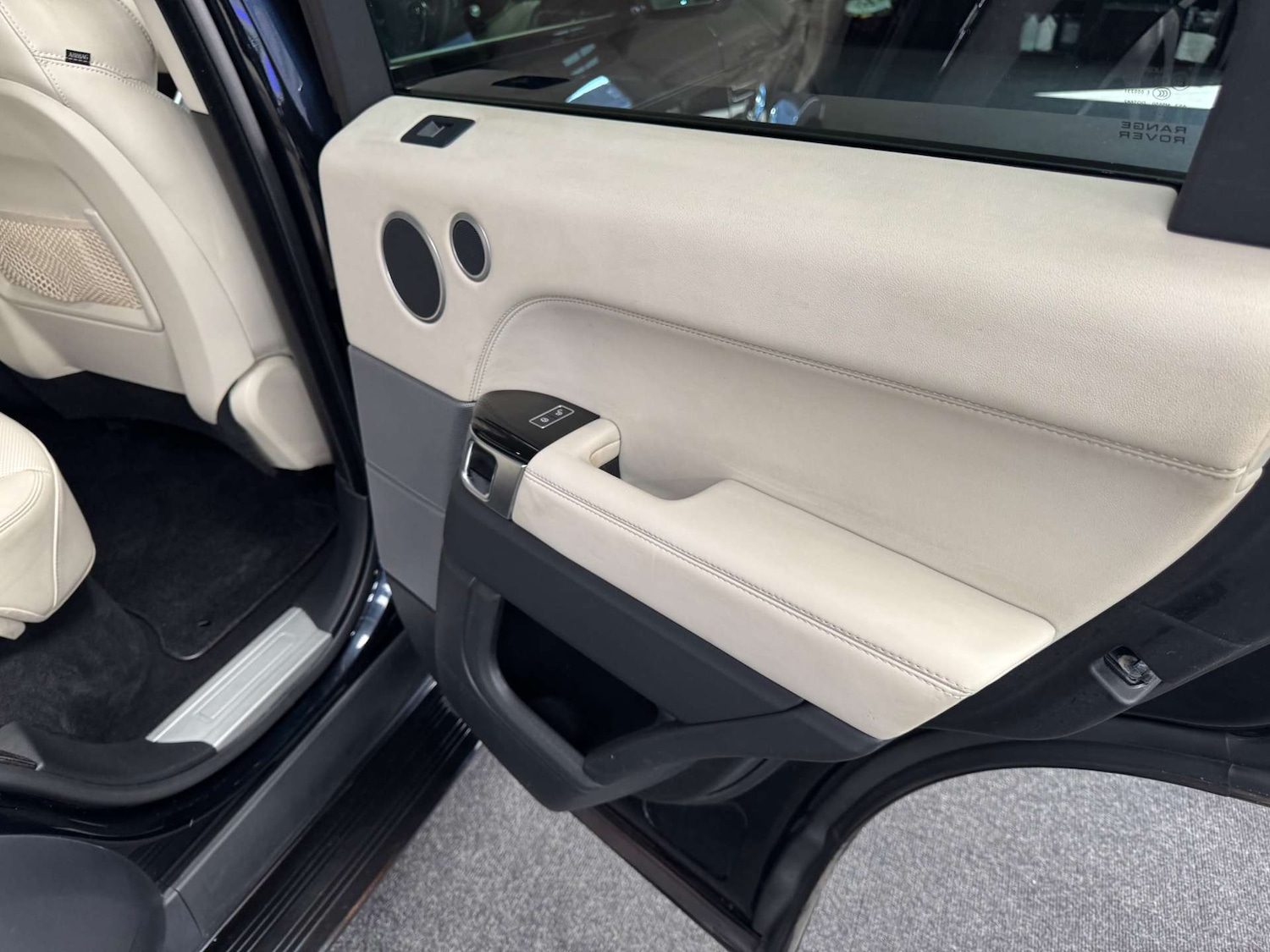 Used Land Rover Range Rover Sport 2015 for sale - 77735004: Photo 49