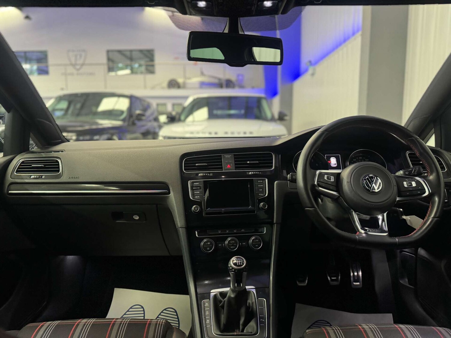 Used Volkswagen Golf 2015 for sale - 77888860: Photo 36