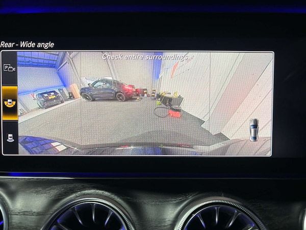 Used Mercedes-Benz E Class 2019 for sale - 76266401: Photo 46