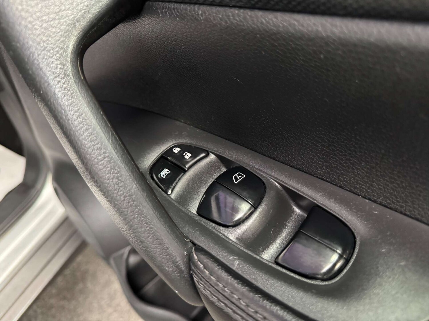 Used Nissan X-Trail 2016 for sale - 77720568: Photo 50