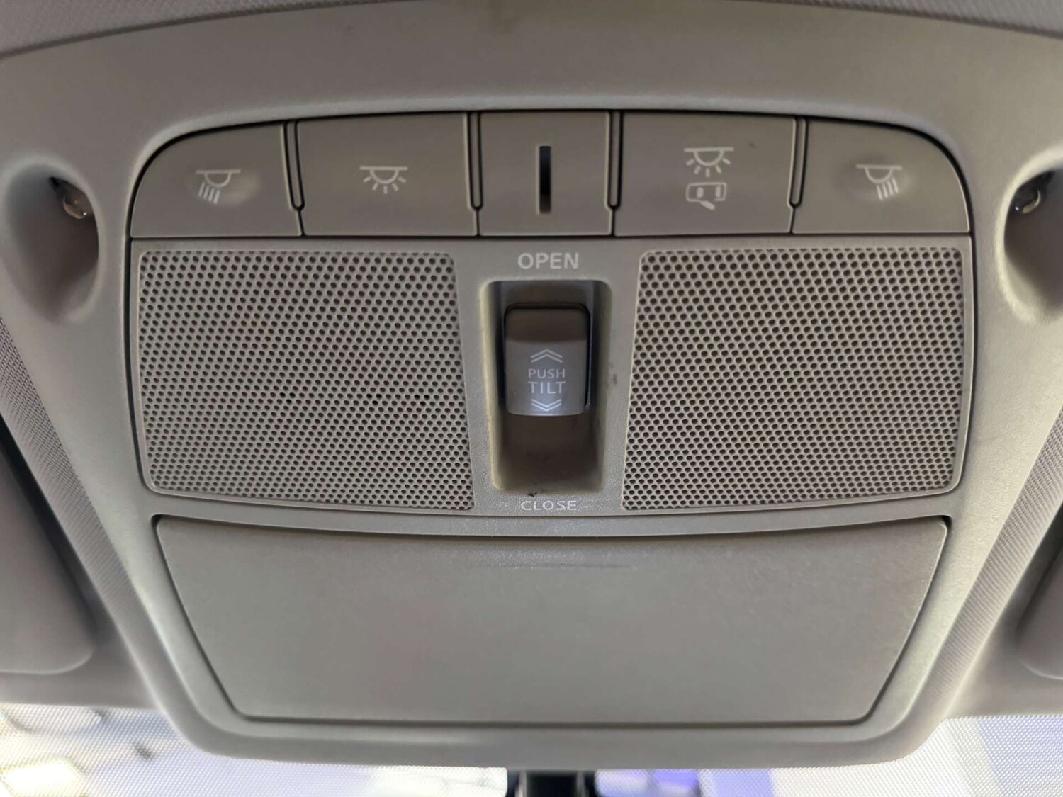 Used Nissan X-Trail 2016 for sale - 77720568: Photo 61