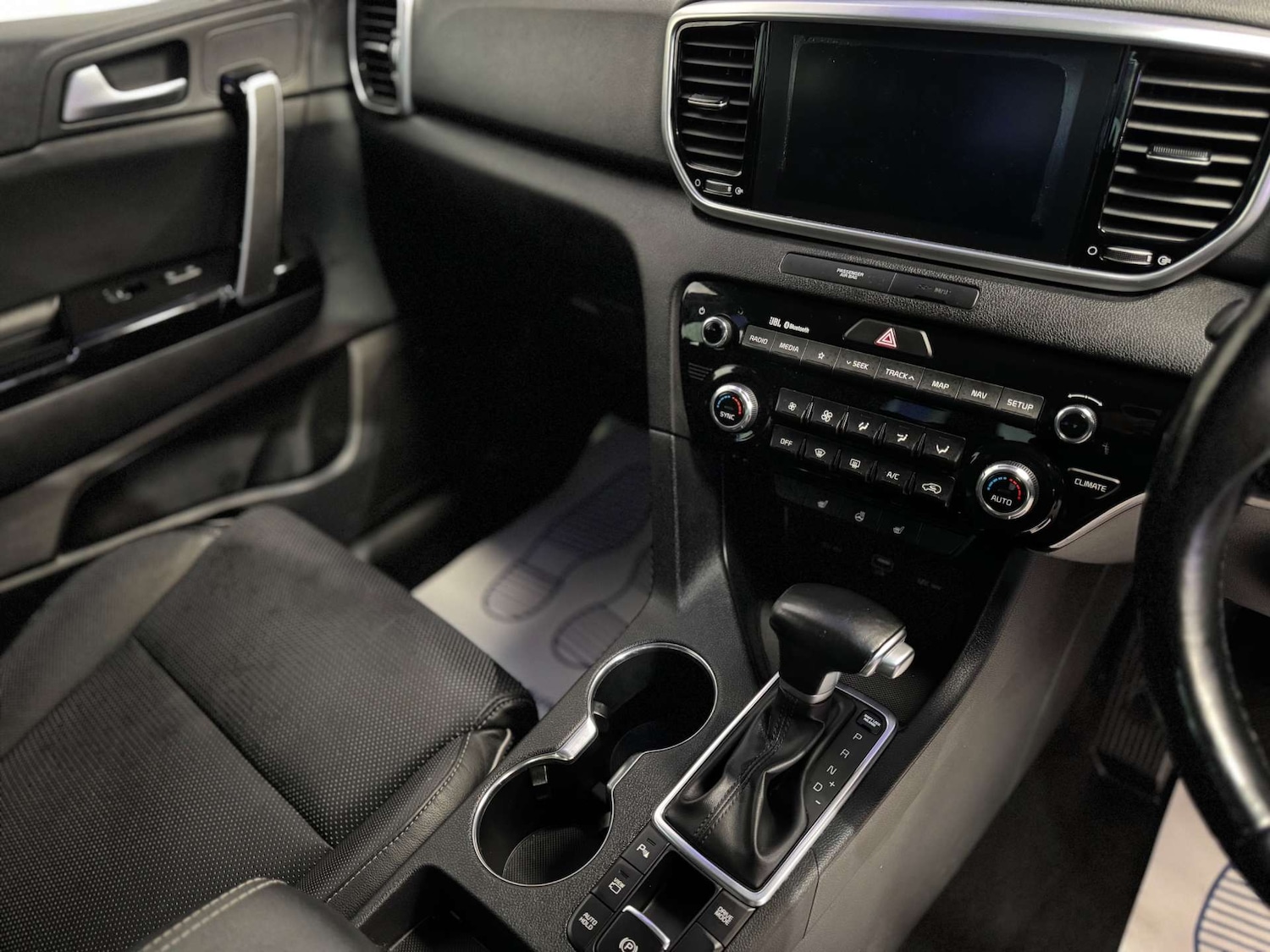 Used Kia Sportage 2018 for sale - 76739833: Photo 65