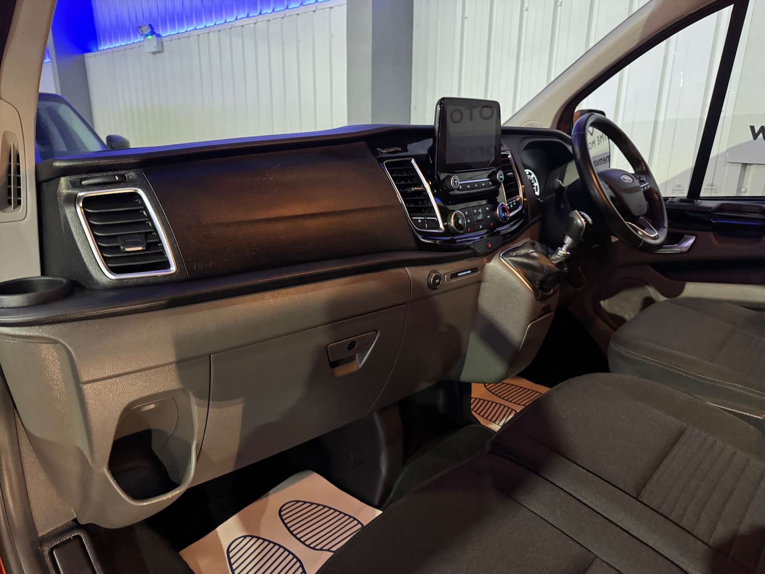 Used Ford Transit Custom 2020 for sale - 76934872: Photo 32