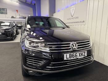 Used Volkswagen Touareg 2017 for sale - 79803628: Photo