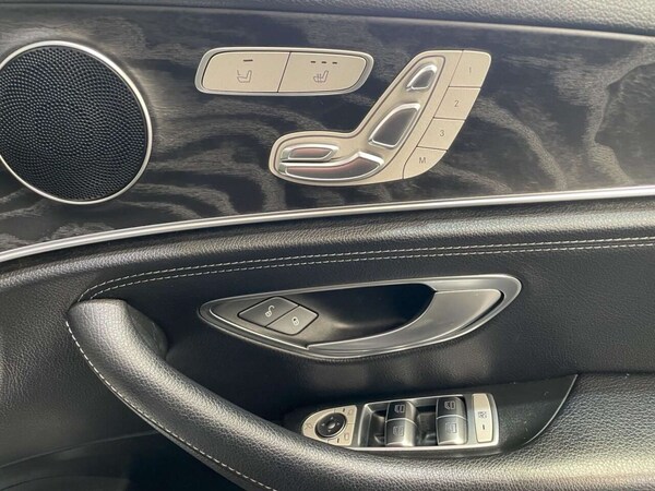 Used Mercedes-Benz E Class 2018 for sale - 76278617: Photo 31
