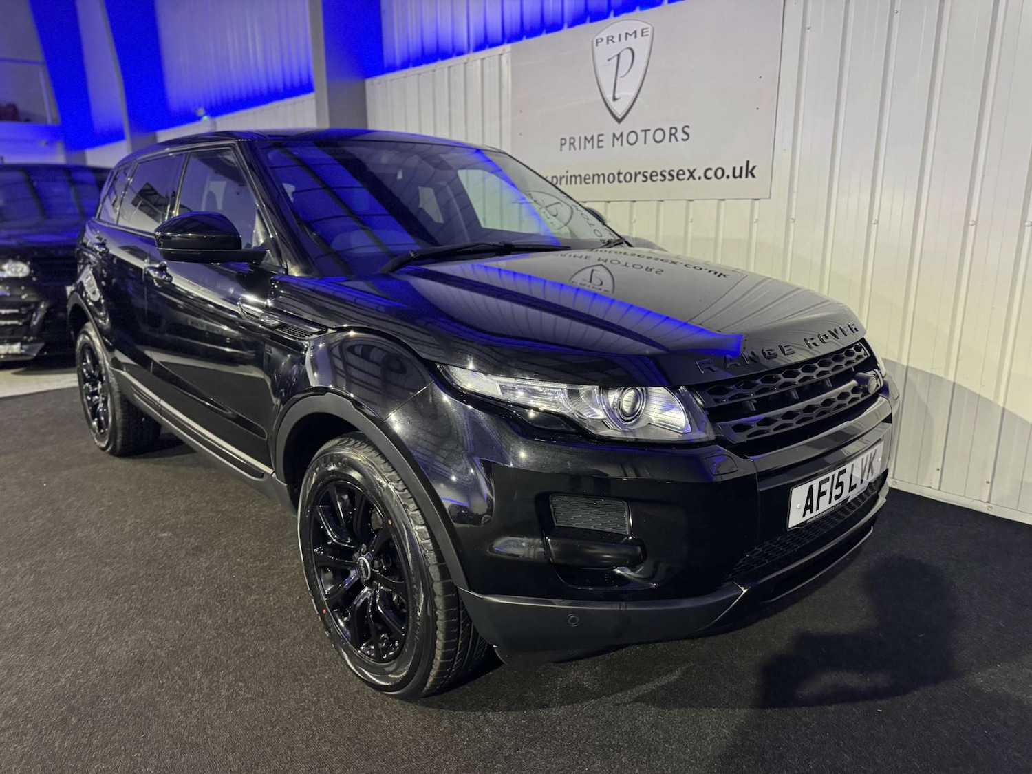 Used Land Rover Range Rover Evoque 2015 for sale - 76735815: Photo 2