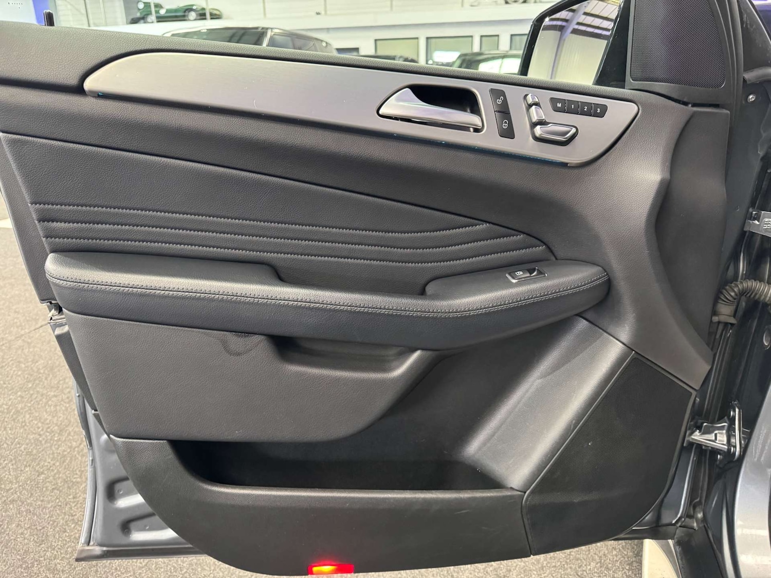 Used Mercedes-Benz GLE 2018 for sale - 77632187: Photo 36