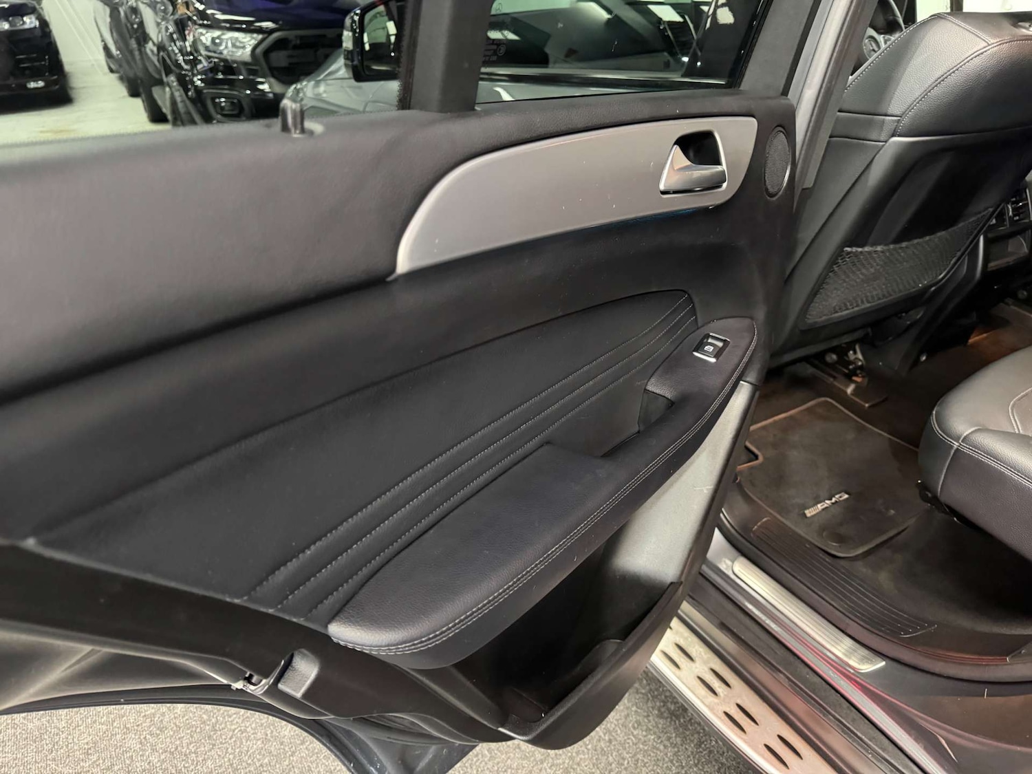 Used Mercedes-Benz GLE 2018 for sale - 77632187: Photo 43