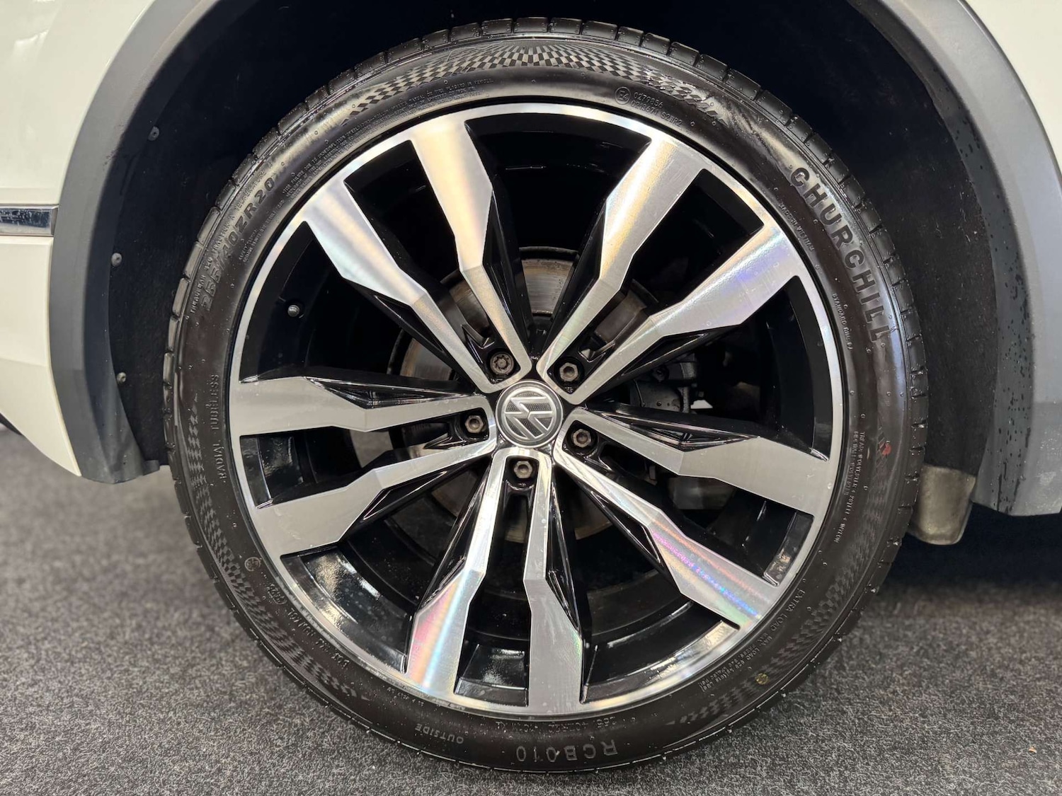 Used Volkswagen Tiguan 2018 for sale - 77778136: Photo 23