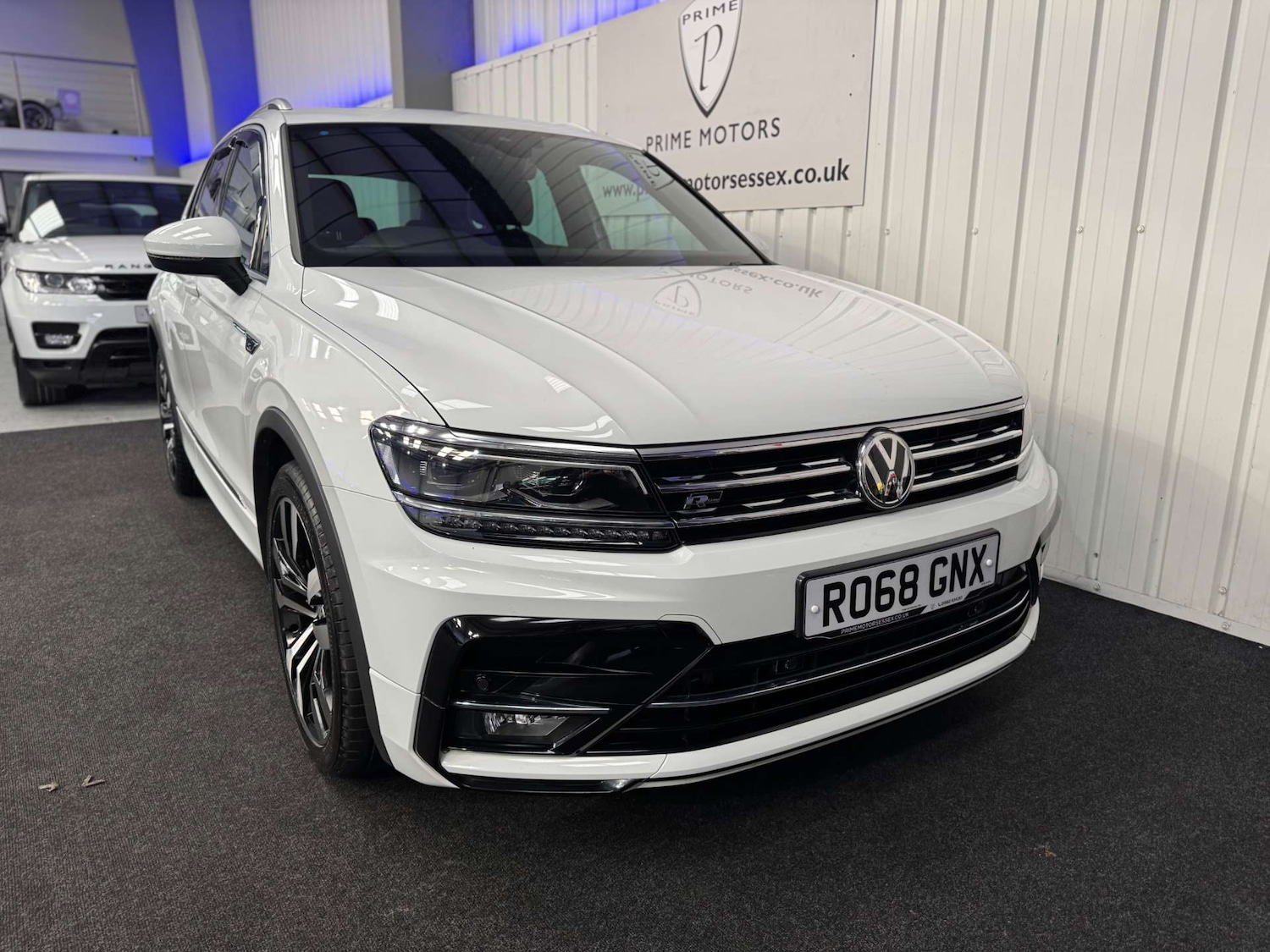 Used Volkswagen Tiguan 2018 for sale - 77778136: Photo 3
