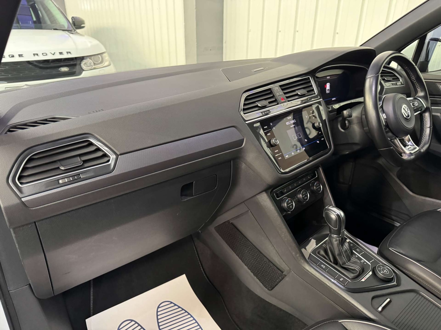 Used Volkswagen Tiguan 2018 for sale - 77778136: Photo 31