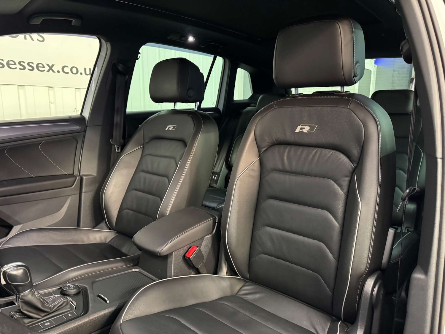 Used Volkswagen Tiguan 2018 for sale - 77778136: Photo 32