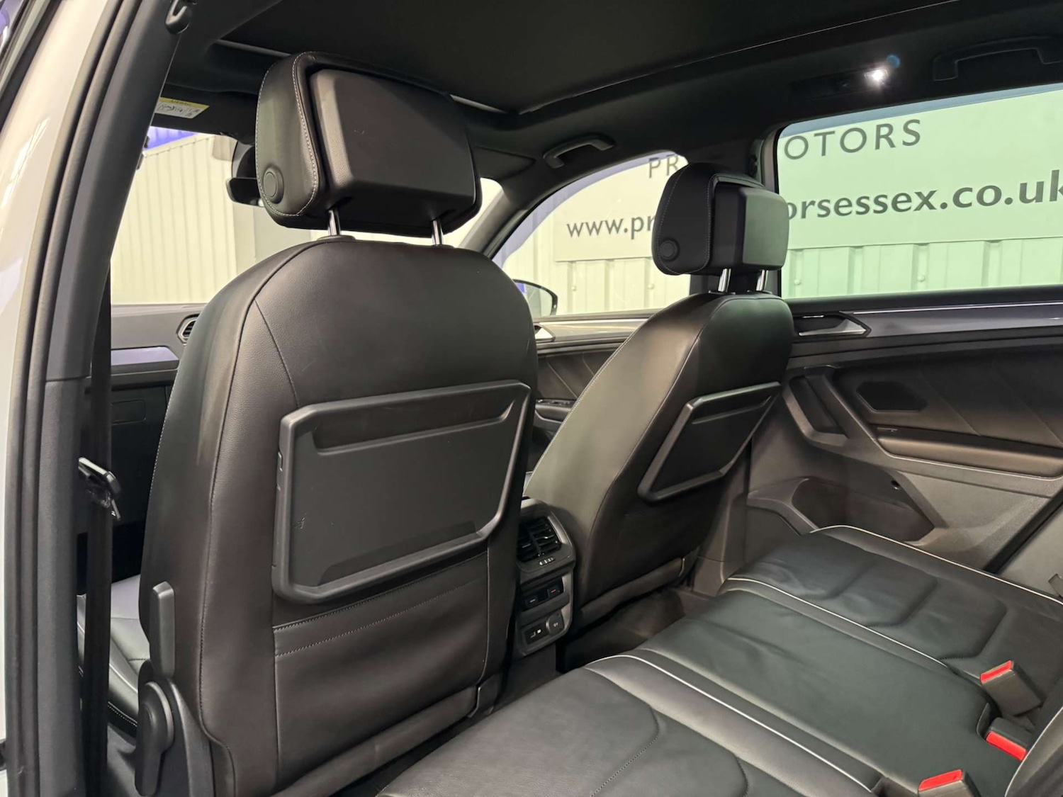 Used Volkswagen Tiguan 2018 for sale - 77778136: Photo 38