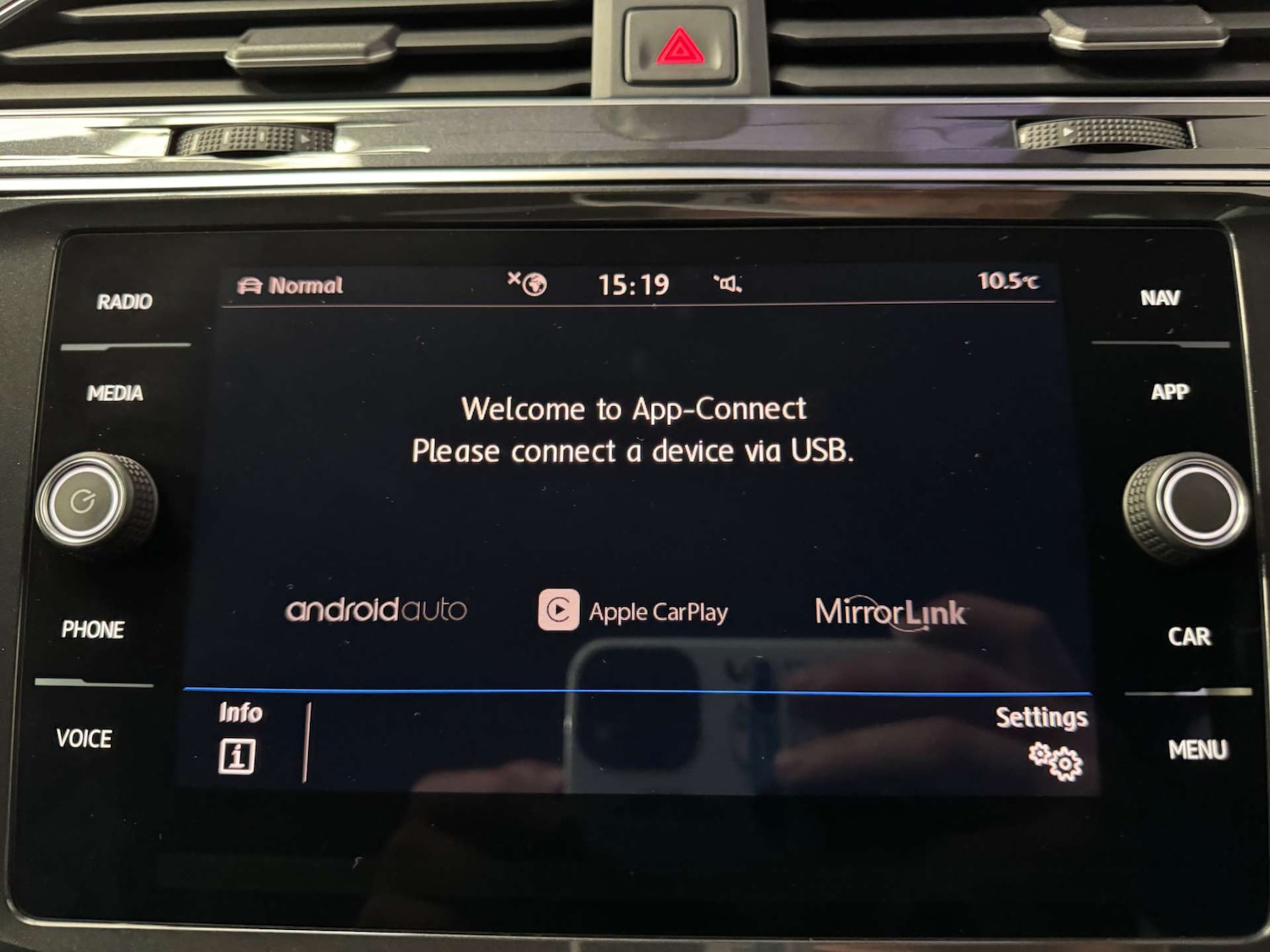 Used Volkswagen Tiguan 2018 for sale - 77778136: Photo 61