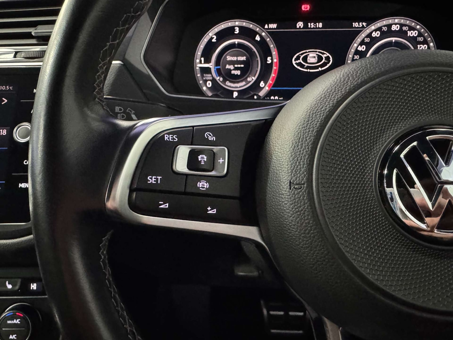 Used Volkswagen Tiguan 2018 for sale - 77778136: Photo 71