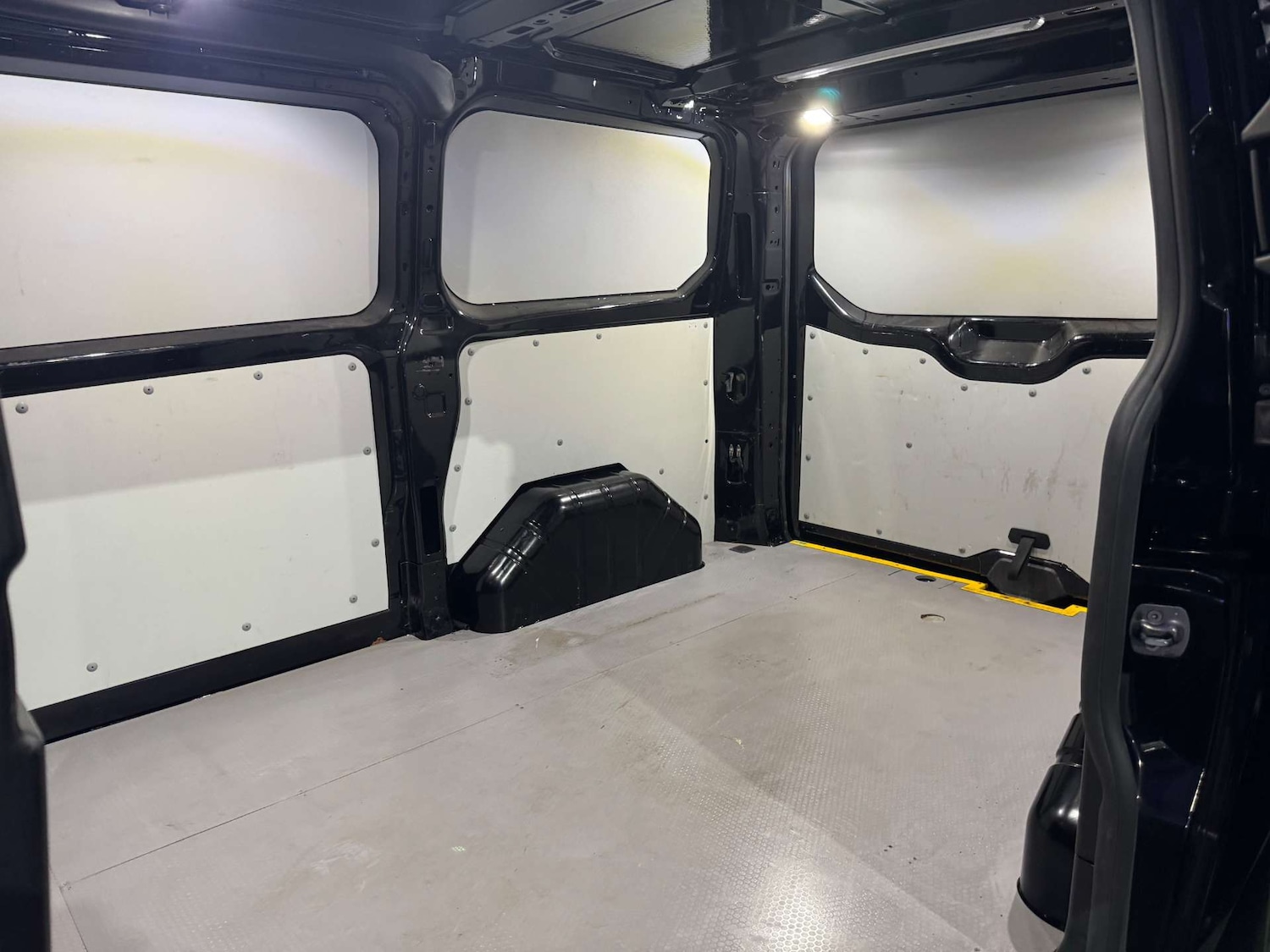 Used Ford Transit Custom 2021 for sale - 77148613: Photo 31