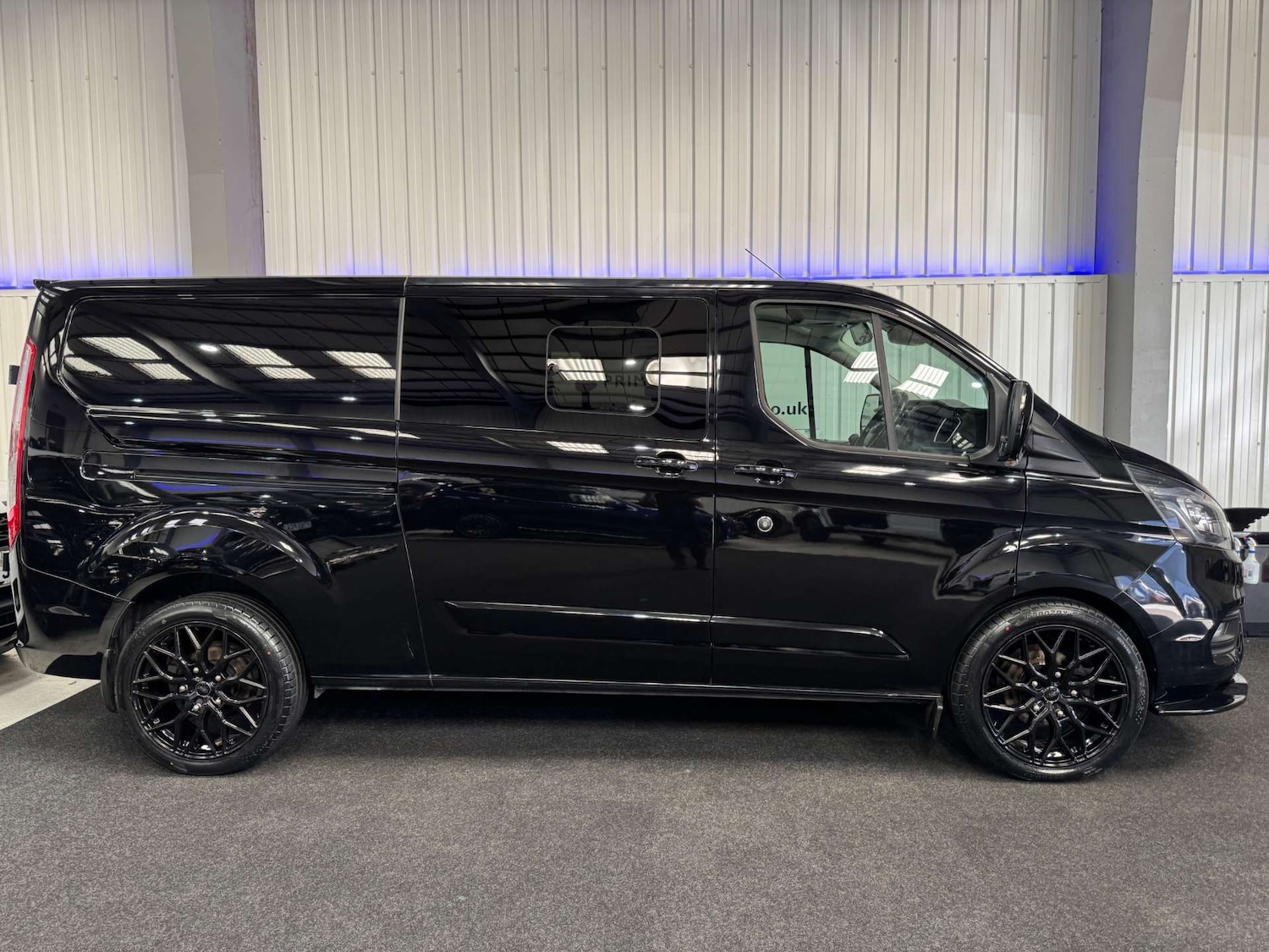 Used Ford Transit Custom 2018 for sale - 77782088: Photo 22